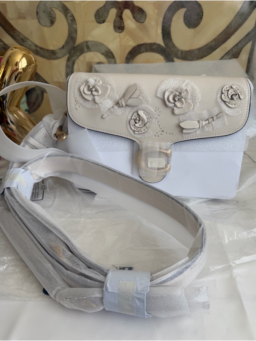 NWT Coach Chalk White Floral Embellishment Chain Tabby 26 Bag